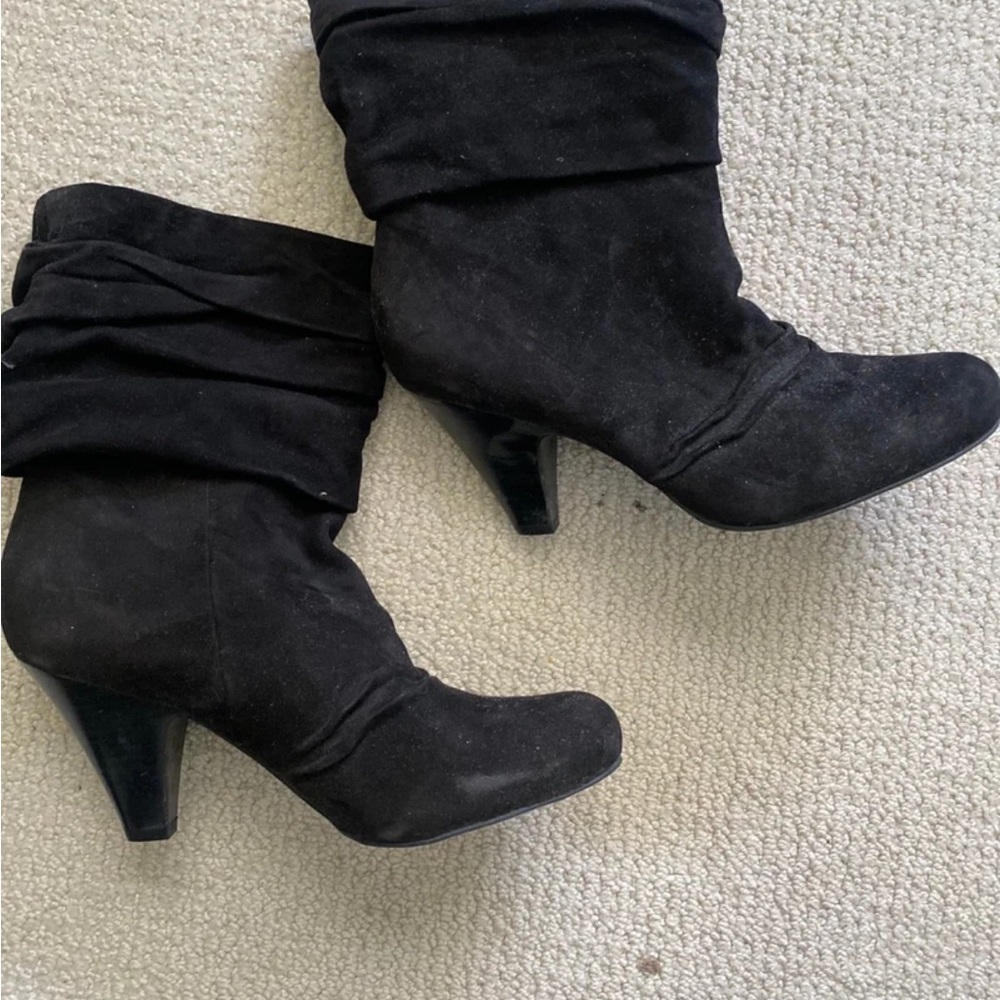 Jessica Simpson Black Ankle Booties with Ruched Design